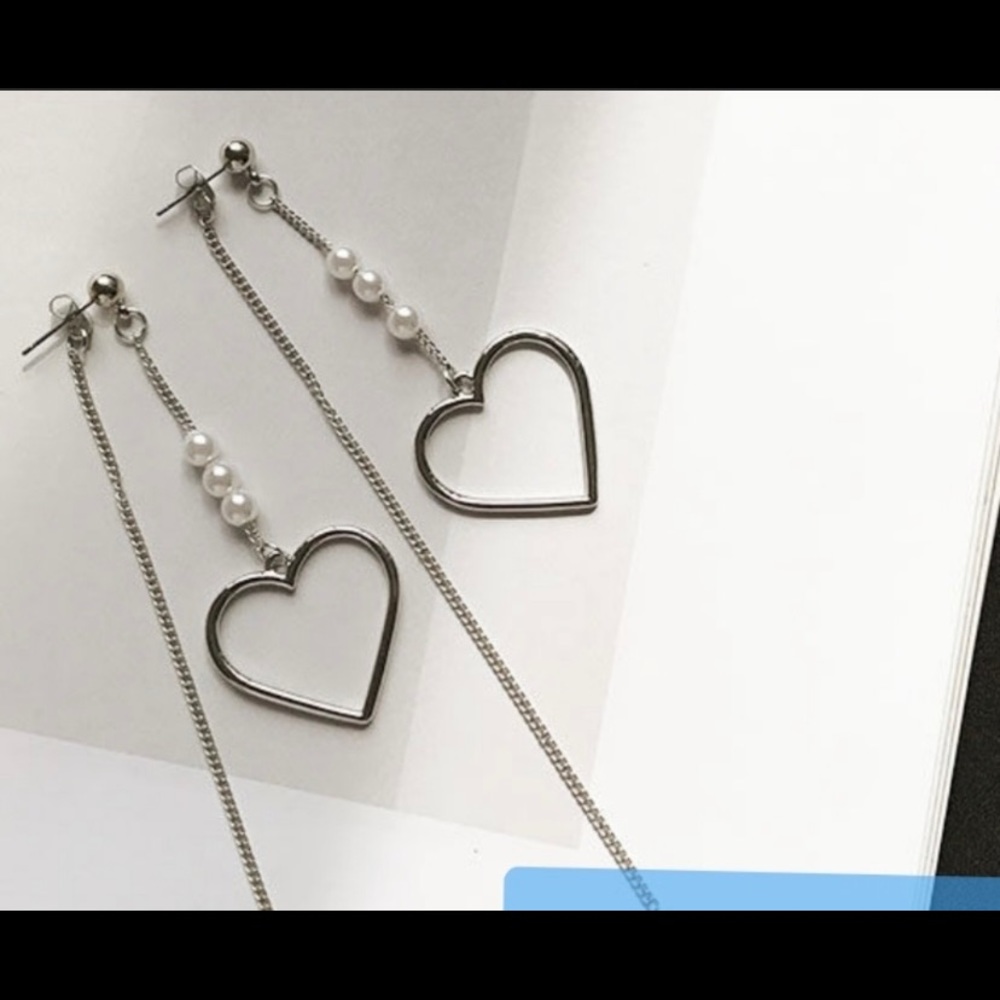 ❤ New beaded silver heart drop faux pearl earrings